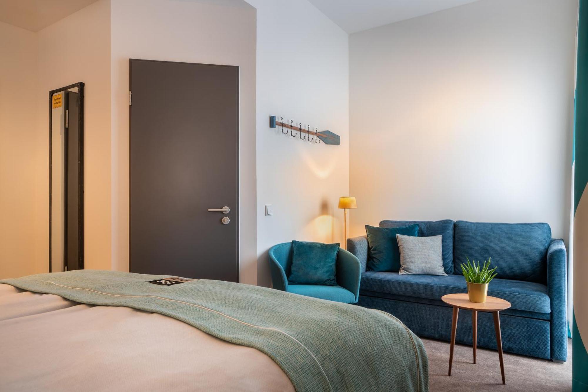 Hotel H+ 4*